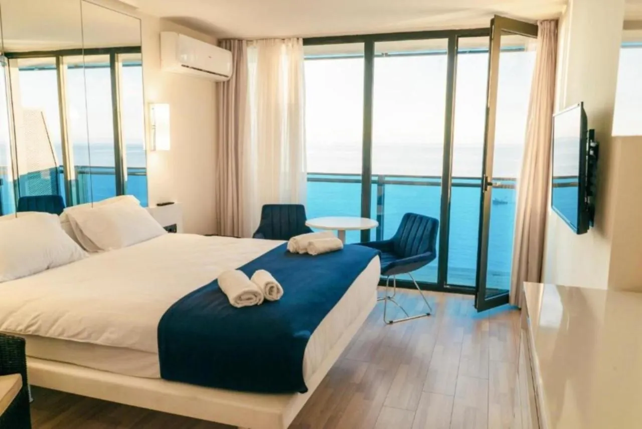 Aparthotel In Orbi City Sea View Batumi